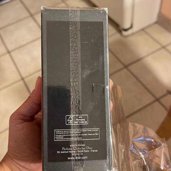 Christian Dior Farenheit 4~Empty Box & 2~Empty Bottles 1.6 fl.oz & 1~3.4… - Picture 4 of 17